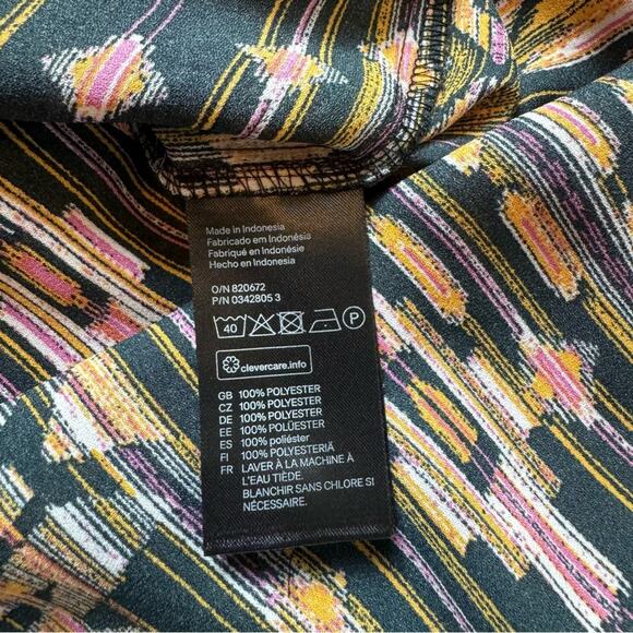 H&M Sheer Southwest Blouse Women’s 4 V-Neck Button Down Boho Black Shirt Top - Picture 9 of 11